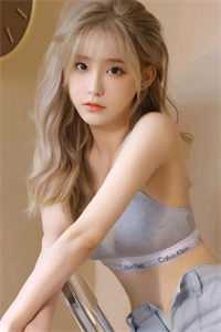 灯花落尽檐外月高质量好文