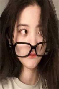 白发出生的我，被典当给了阴间当铺免费