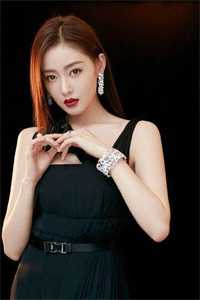 重生后，我笑看男友和小青梅自寻死路完结版