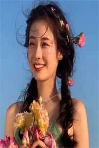 恶女又茶又媚，陛下却甘愿捧她上位火爆小说