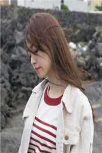 带精神小妹回家过年，发红包返现林小凡洛青瑶结局+番外