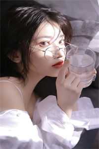 我花10万给老丈人建充电桩，物业却上锁霸占还要收我钱爆火全网