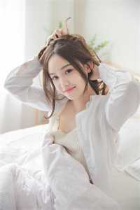 青衫浸残阳，不见旧时人爽文