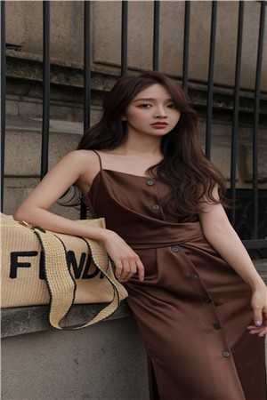 说好的联姻，糙汉厂长太重欲怎么办？爆款宝藏